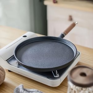 Cast Iron Skillet with Wooden Handle, Durable Non-Stick Cooking Pan, Rust-Resistant, Electricity-Free, for Home Kitchen Use